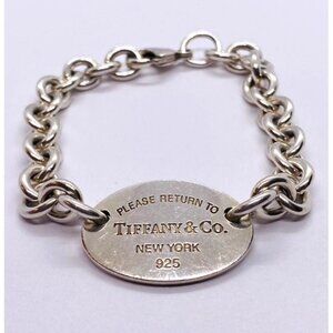 Authentic Tiffany & Co Please Return To Tiffany Oval Tag Bracelet. Measures 7.5"